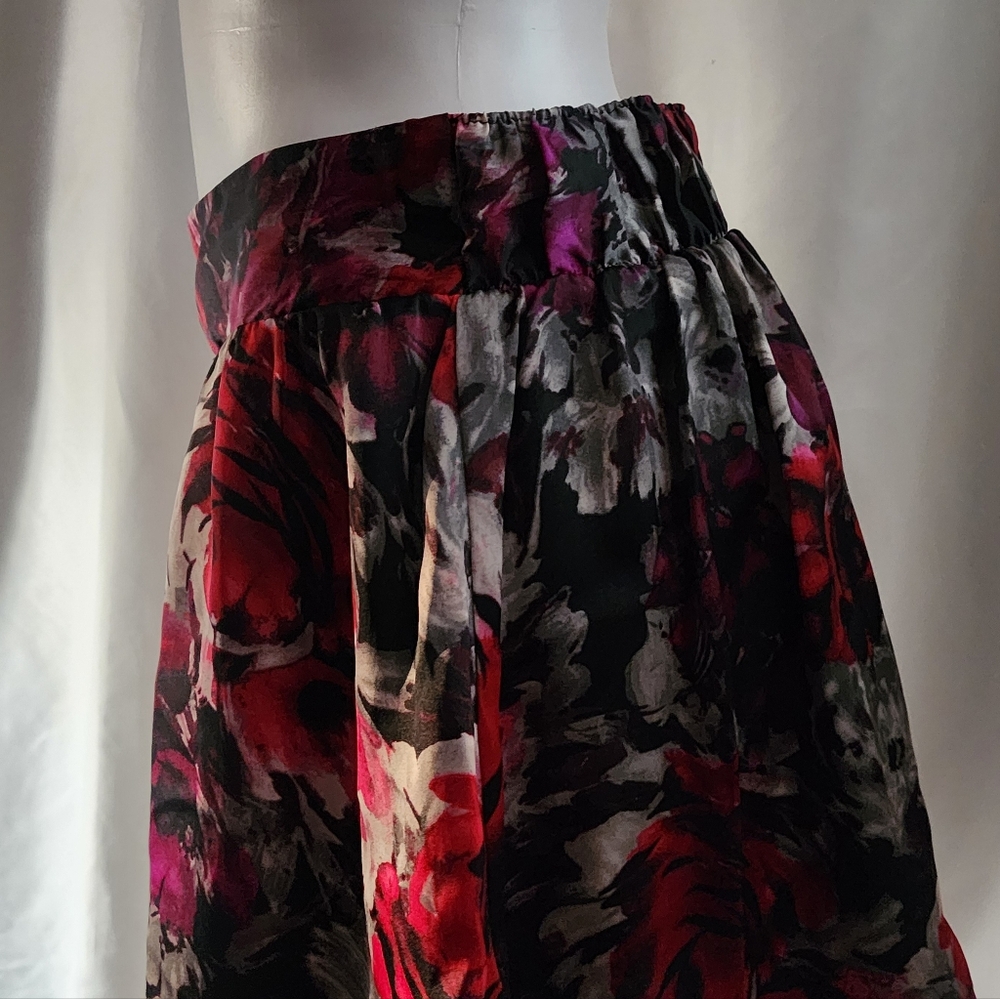 Candie's Floral Chiffon Mini Skirt in Pink and Black - Picture 5 of 8